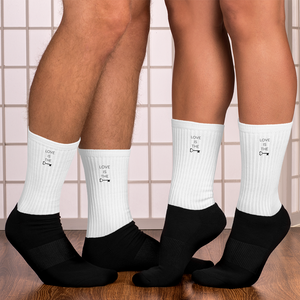Open image in slideshow, Love is the Key - Cushioned Bottom Socks
